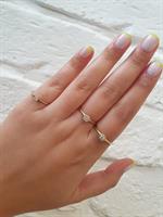 טבעת יהלומים עדינה מזהב 0.20 קראט