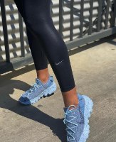 טייץ NIKE שחור מבריק