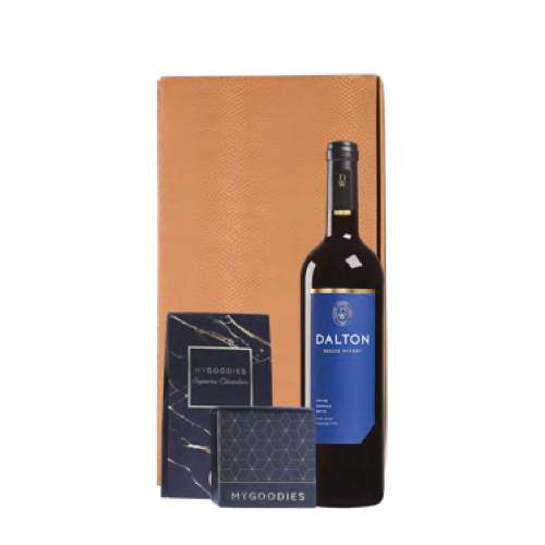 מארז דלתון אסטייט שיראז + חליטת תה + מארז שוקולד