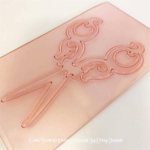 Curly handle scissors chocolate mold 5cm