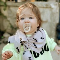 סינר רוק בנדנה - צבע אפור משולשים