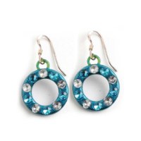 תכשיטים מנצנצים