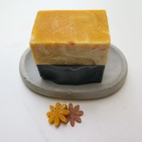 מארז סבוניה אליפטית ושני סבונים