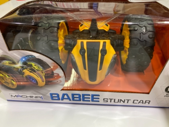 רכב גלגלים על שלט