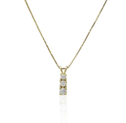 שרשרת ותליון 3 יהלומים (דגרדה) 0.18 קראט מזהב