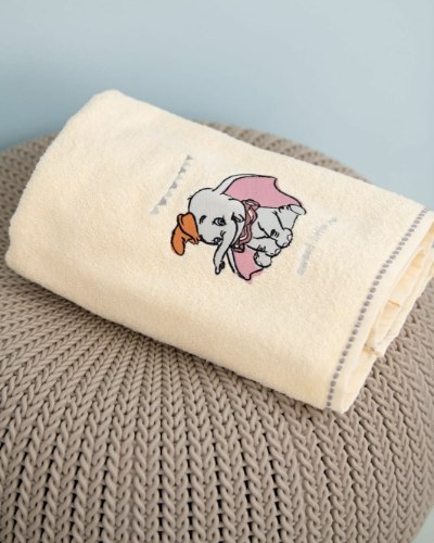 מגבת רחצה לילדים דגם דמבו מבית ורדינון