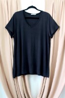 חולצת T SHIRT בילי שחור