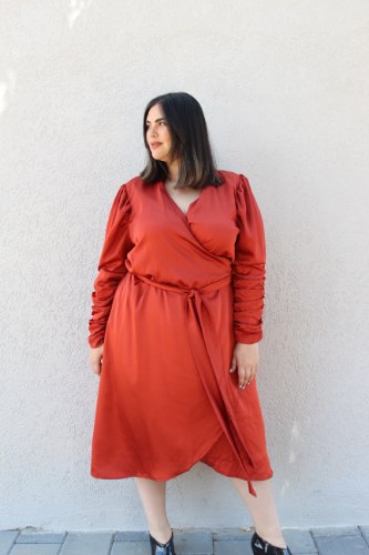 שמלת ורה אדומה