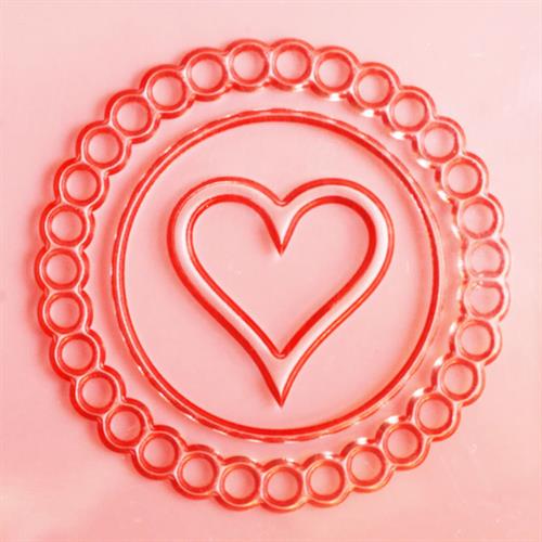 תבליט לב מקסים