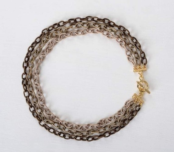 שרשרת טקסטיל שכבות קצרה