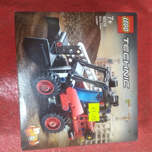 לגו טרקטור 42116