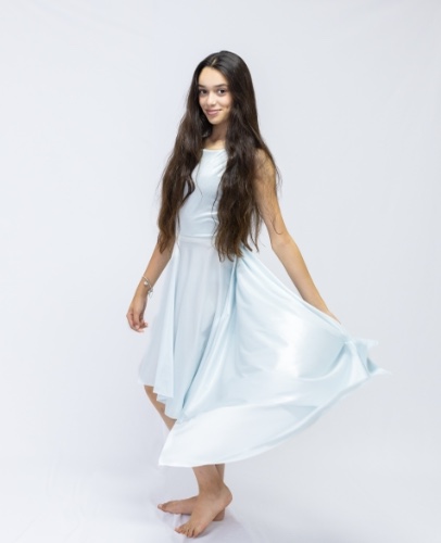 שמלת ספיר לבת מצווה