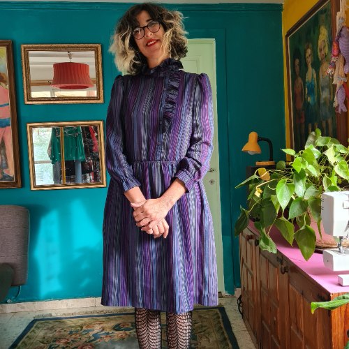 שמלת פסים של מכובדות M/L