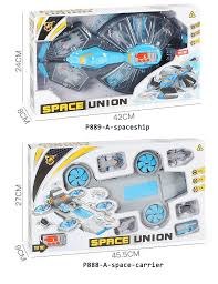 ספינת חלל  + 6 מכוניות