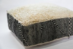 פוף שטיח ברברי