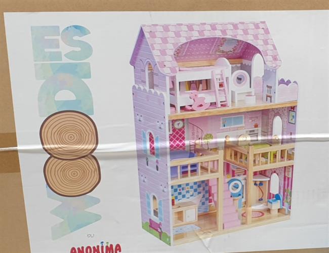 בית בובות מעץ 60/93/33 כולל 14 אביזרים