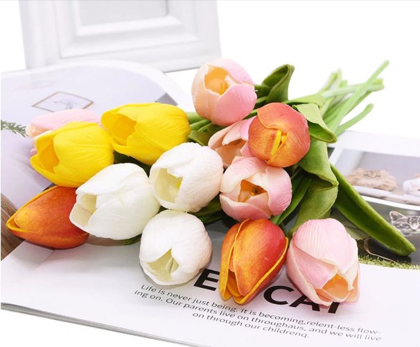 מארז פרחי טוליפ בצבעים