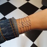 צמיד אינפיניטי I צמיד נצח I  לאשה משובץ יהלומים שחורים 0.22 קראט בזהב 14 קרט