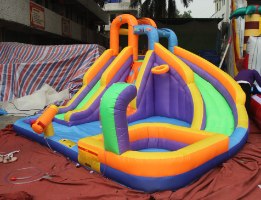 W4037 - מתקן קפיצה מתנפח רטוב פארק מים עם בריכה מים ומזרקה - מבית Jumpy Jump העולמית - קפיץ קפוץ