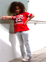 ג׳ינס בהיר בנות