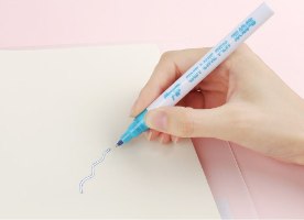 טושים זוהרים - סט הכולל 8 יחידות