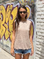 גופיית ניקי גזורה סלאב