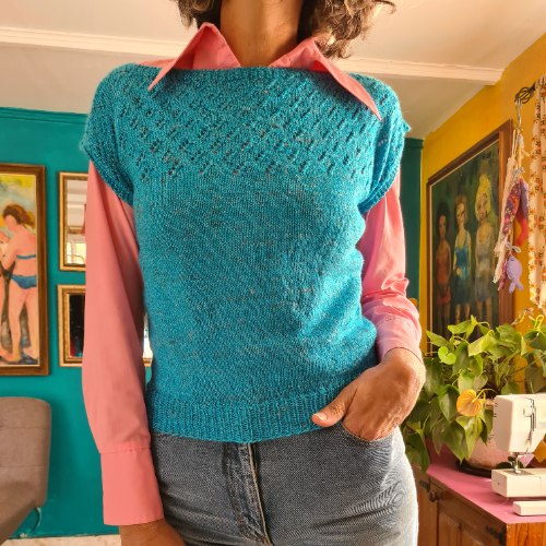 אפודת טורקיז נהדרת מידה S/M