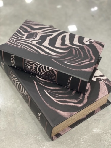 סט 2 ספרים זברה