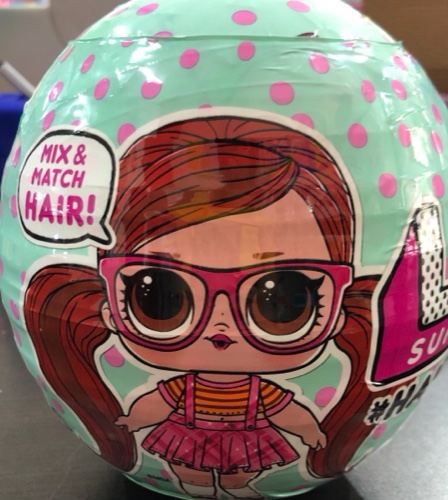 בובת לול עם שיער