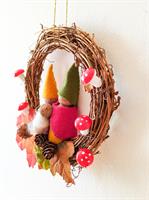 מובייל משפחה עם אימא מניקה - מובייל לתינוק