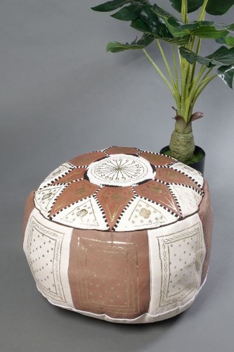 פוף מרוקאי- כאמל לבן