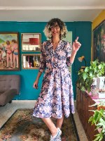 שמלה פרחונית יפה יפה מידה L