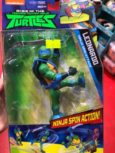 צבי הנינג׳ה דמות לאונדרו או רפאל