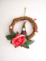 מובייל זר גמד עם ורד