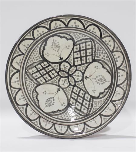 צלחת אפור לבן פרחים  M