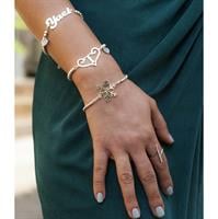 צמיד לב עיטורים ואות