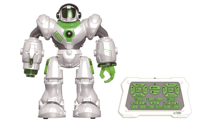 רובוט שלט יורה חיצים