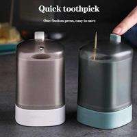 שולף קיסמים אוטומטי