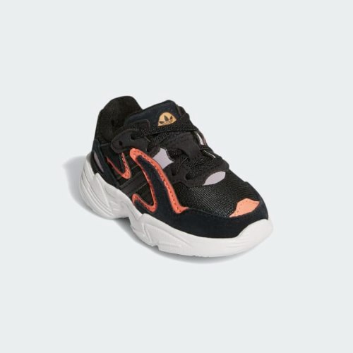 סניקרס YUNG-96 שחור כתום