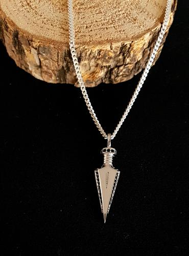 שרשרת חץ זרקונים שחורים לגבר