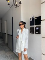 חליפת פוקסי לבן