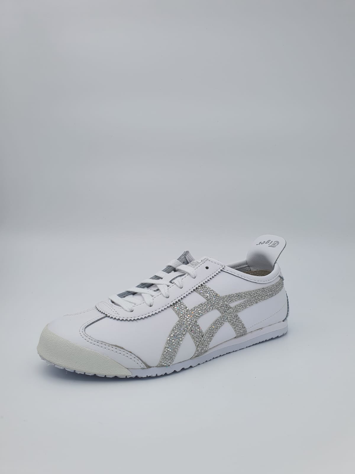onitsuka leather white