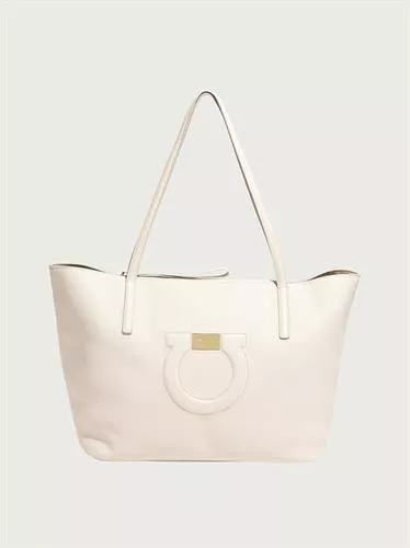 על תיקי יוקרה לנשים