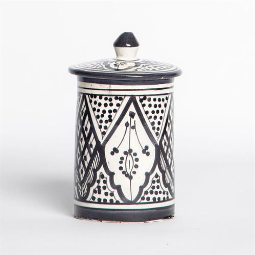 קופסה  שחור לבן פרחים