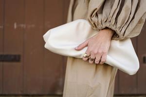 שמלת איב מקסי