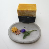 מארז סבוניה אליפטית ושני סבונים