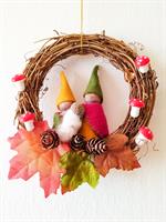 מובייל משפחה עם אימא מניקה - מובייל לתינוק