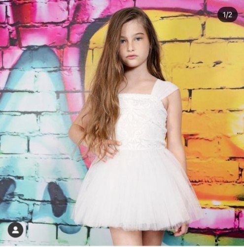 שמלת שושבינה