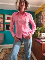 חולצת כפתורים ורודה מידה M/L