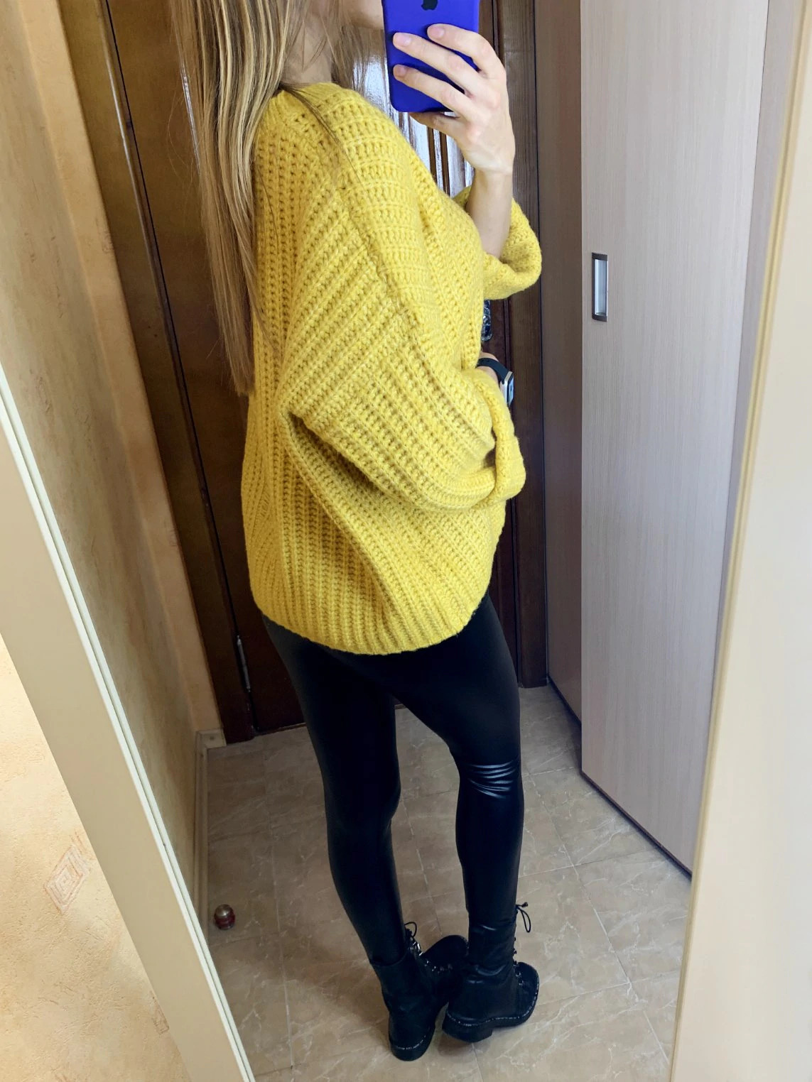 חוות דעת - טייץ דמוי עור מחטב ומעצב במיוחד- showtights